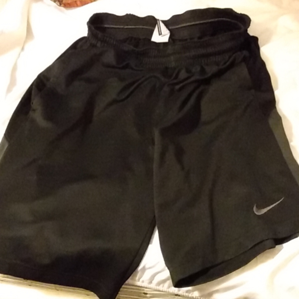 Mike dry fit shorts